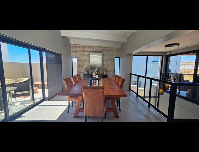 3 BEDROOM HOUSE FOR SALE IN CALYPSO BEACH